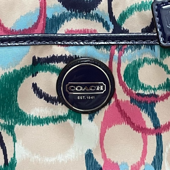 AUTHENTIC COACH purse and wallet - Picture 2 of 8